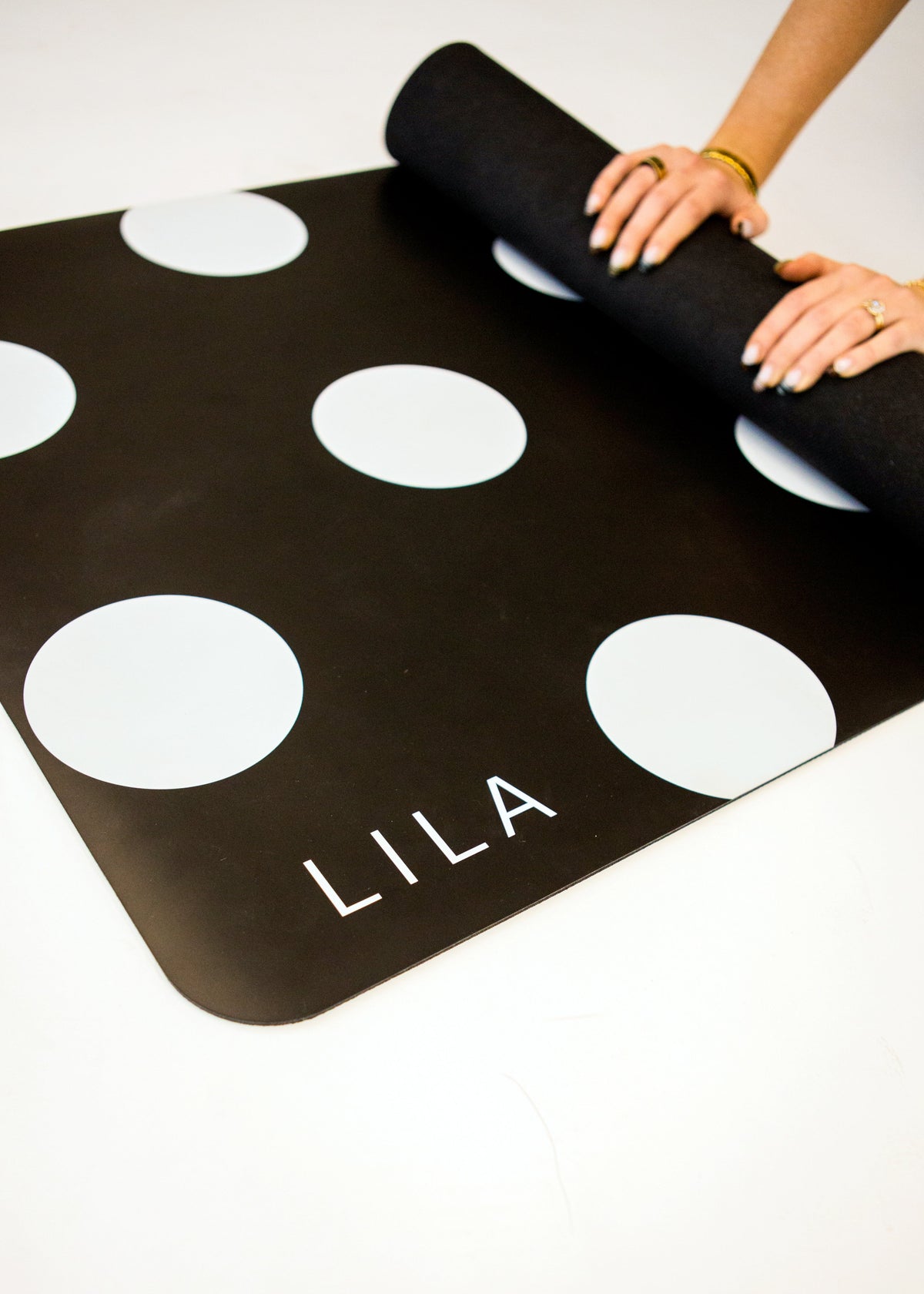 Everyday Black Mat